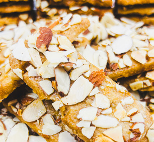 Almond Honey Scottish Shortbread Cookies